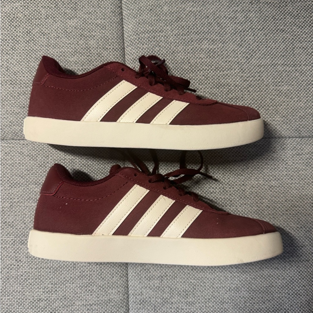 adidas kids size 3 Burgundy Suede Sneakers with White Stripes - Picture 4 of 5